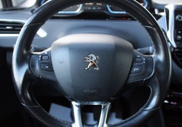 Peugeot 2008 I SUV Facelifting 1.2 PureTech 130KM 2018 Peugeot 2008 1.2 130 KM Allure MirrorScreen Czujniki Navi Panorama Salon PL, zdjęcie 24