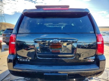 Chevrolet Tahoe GMT900 2016 Chevrolet Tahoe K1500 LT 2016 5.3 Benzyna 355KM, zdjęcie 2