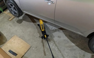 АВТОПОДЪЕМНИК 2 ПОРШНЯ 3 ТОННЫ + РЕЗИНА