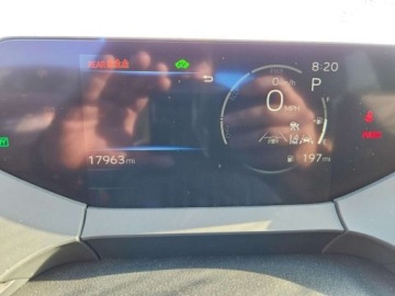 Toyota Prius V (XW60) 2024 Toyota Prius Xle 2024 2.0 Benzyna 150KM, zdjęcie 9