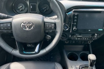 Toyota Hilux VIII Podwójna kabina Facelifting 2024 2.8 D-4D 204KM 2026 TOYOTA HiLux Double Cab Invincible Pickup 2.8 204KM 2026, zdjęcie 9