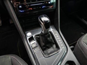 Volkswagen Tiguan II SUV Facelifting 1.5 TSI 150KM 2021 VOLKSWAGEN Tiguan 1.5 TSI Elegance DSG Suv 150KM 2021, zdjęcie 19