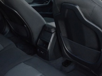 BMW Seria 1 F70 2024 BMW Seria 1 BMW 118i Advantage 1.5 Benzyna 136KM, zdjęcie 20