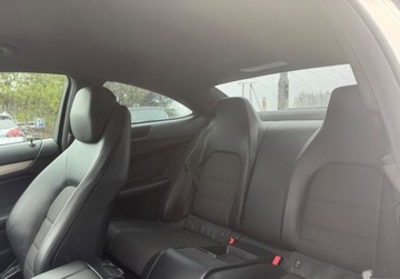 Mercedes Klasa C W204 Limuzyna 1.8 180 CGI BlueEFFICIENCY 156KM 2012 Mercedes-Benz Klasa C Coupe 180 CGI 2012rpakiet AMGserwisowany w ASOpo opl, zdjęcie 7