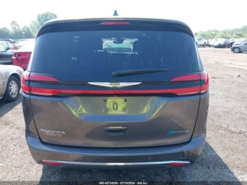 Chrysler Pacifica II 2022 Chrysler Pacifica Hybrid Touring L 2022 3.6l 3.6 Hybryda 260KM, zdjęcie 4