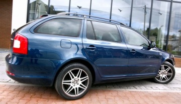 Skoda Octavia II Kombi 1.2 TSI 105KM 2012 Škoda Octavia Skoda Octavia FAMILY|BiXenon|6, zdjęcie 25