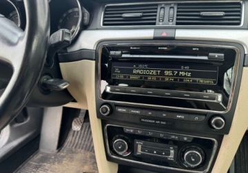 Skoda Superb II Kombi 1.4 TSI 125KM 2010 Skoda Superb Xenon, hak, skora 1.4 Benzyna 125KM, zdjęcie 16