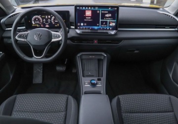 Volkswagen T-Roc I SUV Facelifting 1.5 TSI ACT 150KM 2025 Volkswagen T-Roc LIFE, Pakiet Zimowy, zolty, dostepny od reki 1.5, zdjęcie 13