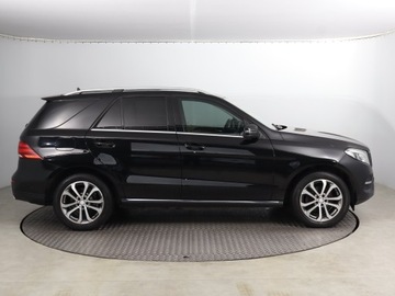 Mercedes GLE W166/C292 SUV 3.0 350d 258KM 2016 Mercedes GLE GLE 350 d, Salon Polska, zdjęcie 5