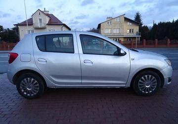 Dacia Sandero II Hatchback 5d TCe  90KM 2014 Dacia Sandero Bezwypadkowa Serwisowana 1-Wlasciciel Tablet Navi Pdc Tempom, zdjęcie 3