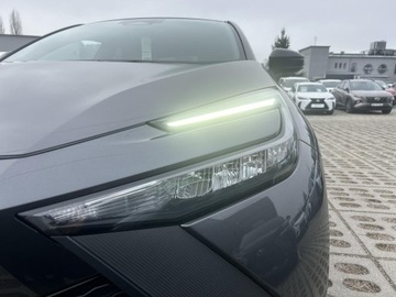 Toyota C-HR II SUV 1.8 Hybrid 140KM 2024 Toyota C-HR 1.8 Hybrid Style Toyota C-HR Ng Hybrid, zdjęcie 11