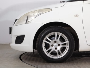 Suzuki Swift V Hatchback 5d 1.2 VVT 94KM 2012 Suzuki Swift 1.2, Salon Polska, Klima,ALU, zdjęcie 13