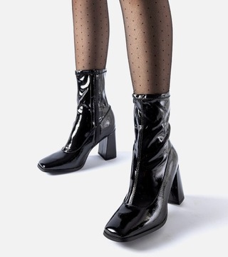 Czarne lakierowane botki na słupku 26822 26822 rozmiar 41