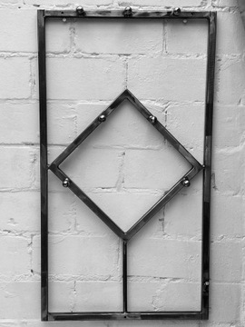 Wieszak loft ścienny metalowy Kunszt 90x50 cm