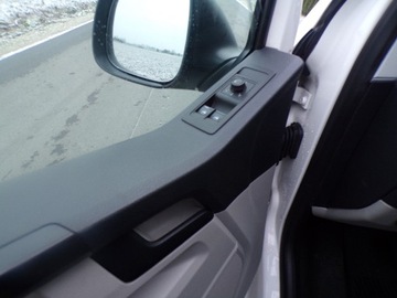 Volkswagen Caravelle T6 2019 VOLKSWAGEN T6 2.0 TDI 9-OSOBOWY ZAMIANA, zdjęcie 19