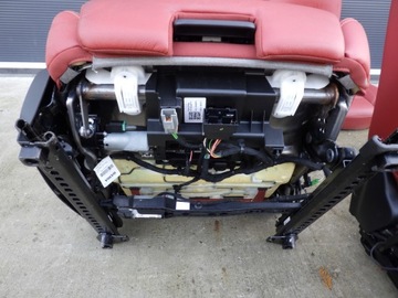 VOLVO XC40 2021 КРАСНЫЕ КОЖАНЫЕ СИДЕНИЯ