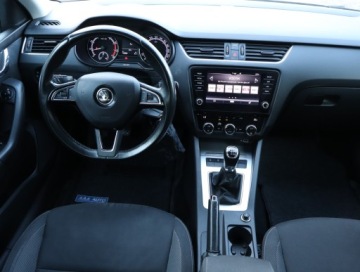 Skoda Octavia III Liftback Facelifting 1.4 TSI 150KM 2018 Skoda Octavia 1.4 TSI, Salon Polska, VAT 23%, zdjęcie 6