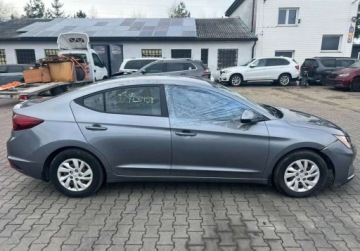 Hyundai Elantra VI 2019 Hyundai Elantra 2019 Elantra 2,0L AUTOMAT - w Polsce po oplatach i akcyzie, zdjęcie 5