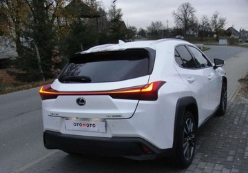 Lexus UX Crossover 250h 184KM 2020 Lexus UX AWD 4x4 2.0 Hybryda 184KM, zdjęcie 2