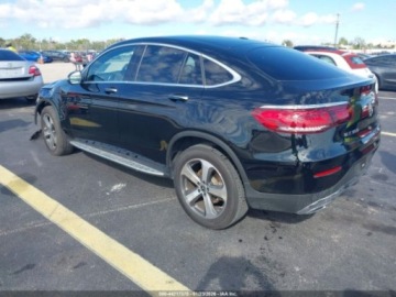 Mercedes GLC C254/X254 2023 Mercedes-Benz GLC 300 4Matic Coupe 2023 2.0 Benzyna 255KM, zdjęcie 3