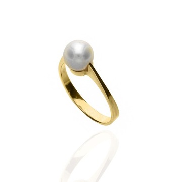 Złoty pierścionek z perłą próby 0,585