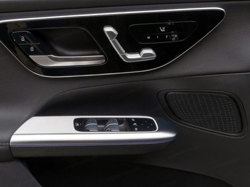 Mercedes GLC C254/X254 Coupe 2.0 300 258KM 2025 GLC Coupe 300 4-Matic AMG Line 2.0 (258KM) 2025, zdjęcie 10