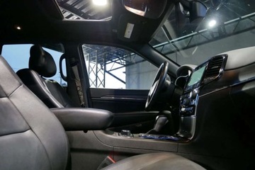 Jeep Grand Cherokee IV 2021 Jeep Grand Cherokee Limited 5.7 HEMI Hak 352KM Szyberdach 4x4 Skory Navi M, zdjęcie 28