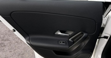 Mercedes CLA C118/X118 Coupe Facelifting 1.3 200 163KM 2024 Mercedes-Benz CLA Salon PL Od Dealera Kamera Android Podgrzewane fotele MB, zdjęcie 22