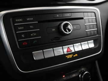 Mercedes CLA C117 2018 Mercedes CLA 180 automat full LED półskóra navi, zdjęcie 25