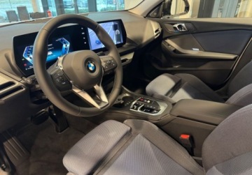 BMW Seria 2 G42-U06 Active Tourer 1.5 220i 170KM 2025 BMW Seria 2 BMW 220 Gran Coupe dostepne od reki w salonie BMW Bonkowscy Go, zdjęcie 8