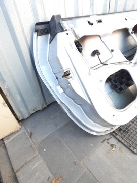 DVEŘE LEVÉ PŘEDNÍ PEUGEOT 206 CC 98-09 BARVA EYCC
