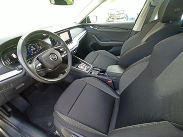 Skoda Octavia IV Kombi 2.0 TDI 150KM 2023 Škoda Octavia Skoda Octavia 49 tys km, DSG, zdjęcie 6