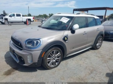 Mini Countryman F60 Crossover Facelifting 1.5  136KM 2022 MINI Countryman 2022 MINI SE COUNTRYMAN COOPER 1.5 Benzyna 136KM, zdjęcie 2