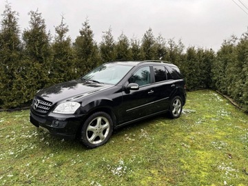 Mercedes Klasa M W164 Off-roader 3.0 V6 (280 CDI) 190KM 2006 Mercedes ML 320 3,0 V6 4Matic Offroad Sport, zdjęcie 9