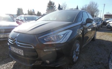 DS 5 2013 Citroen DS5 2013r, 2.0 HDI HYBRID, 4x4. Uszkodzone boki. 2.0 Hybryda 163KM, zdjęcie 1