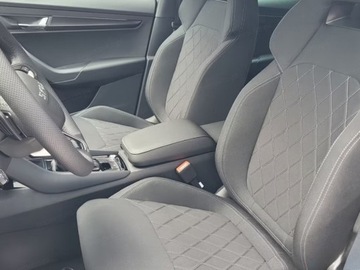 Skoda Karoq Crossover Facelifting 1.5 TSI ACT 150KM 2025 SKODA Karoq Sportline 1.5 TSI DSG Suv 150KM 2025, zdjęcie 6