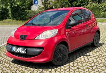 Peugeot 107 Hatchback 5d 1.0 12V 68KM 2007