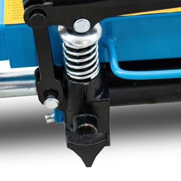 ГИДРАВЛИЧЕСКАЯ МАНЕВРИРОВАННАЯ ГРУЗОВИКА НА КОЛЕСАХ 1 ШТ. СИНИЙ