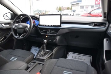 Ford Focus IV Kombi Facelifting 1.0 EcoBoost MHEV 155KM 2022 Ford Focus ActiveAsystentyElektryczna KlapaLED MatrycoweKlimatronicTempomat, zdjęcie 9