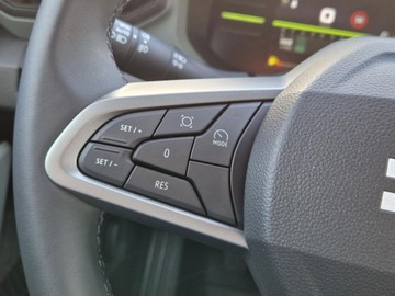 Dacia Duster II SUV Facelifting 1.0 TCe ECO-G 100KM 2025 Od ręki - Extreme LPG 1.0 Tce 100KM / Pakiet Zimowy, zdjęcie 6