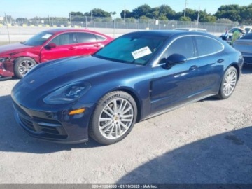 Porsche Panamera II Executive 3.0 330KM 2018 Porsche Panamera Panamera 4 3.0 Benzyna 330KM, zdjęcie 2