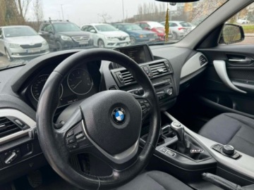 BMW Seria 1 F20-F21 Hatchback 5d 118d 143KM 2012 BMW Seria 1 BMW Seria 1 2,0 Diesel Piekna Zadbana Zamiana 2.0 Diesel 143KM, zdjęcie 4