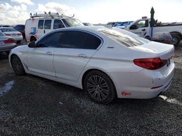 BMW Seria 5 G30-G31 2018 BMW Seria 5 2018 BMW 530E 2.0 Hybryda 248KM, zdjęcie 2