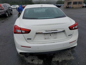 Maserati Ghibli III 2019 Maserati Ghibli S 2019 3.0l 3.0 Benzyna 424KM, zdjęcie 2