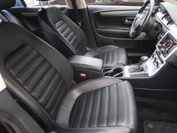 Volkswagen CC 2.0 TSI 210KM 2013 VW CC 2.0 TSI, DSG, Skóra, Navi, Xenon, Bi-Xenon, zdjęcie 8