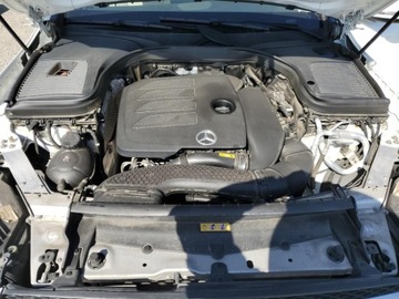 Mercedes GLC C253 2021 Mercedes-Benz GLC 300 4Matic 2021 2.0l 2.0 Benzyna 255KM, zdjęcie 6