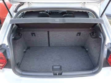 Volkswagen Polo VI Hatchback 5d 1.0 TSI 95KM 2018 VW Polo 1.0 TSI, Salon Polska, 1. Właściciel, zdjęcie 13