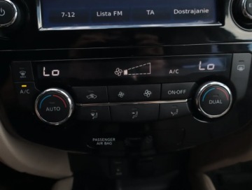 Nissan X-Trail III Terenowy 1.6 dCi 130KM 2017 Nissan X-Trail 1.6 dCi, Salon Polska, Serwis ASO, zdjęcie 12