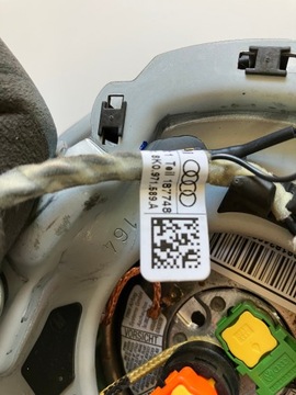 Подушка безопасности на рулевом колесе Sline S-line Audi A4 B8 8K0880201E