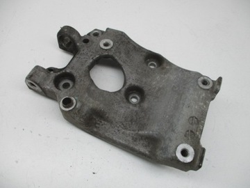 v50 s40 focus mk2 05-12 1.6 D łapa mocowanie